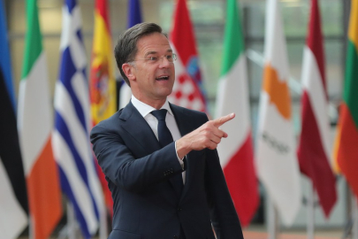 NATO Genel Sekreteri Rutte: Avrupa ülkeleri ABD'nin İran'a saldırılarını destekliyor