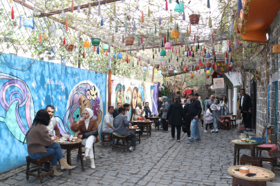 Diyarbakır'a turist akını; otellerde nisan sonuna kadar yer kalmadı/Ek fotoğraflar