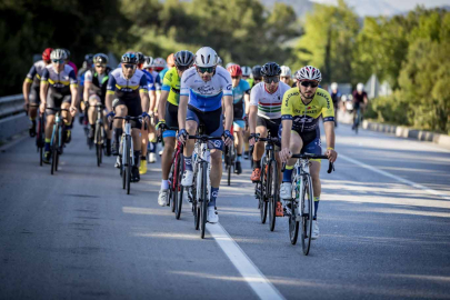 AKRA Gran Fondo'da pedallar dostluk için dönecek