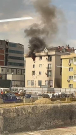 İstanbul - Mecidiyeköy'de 4 katlı binada yangın-2 / Fotoğrafla