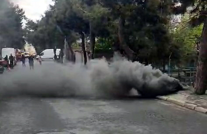 İstanbul - Avcılar’da yer altı kabloları yandı; caddeyi duman kapladı