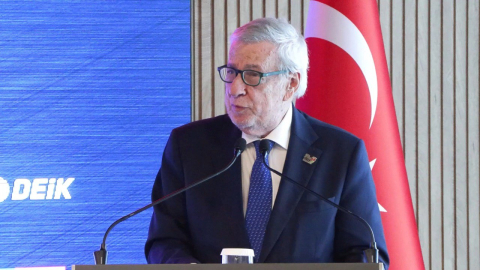 İstanbul- Bakan Ömer Bolat, Türkiye- Şili İş Forumu'nda konuştu