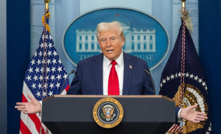 Trump: İran'la askeri bir seçenek gündeme gelirse İsrail de buna dahil olur