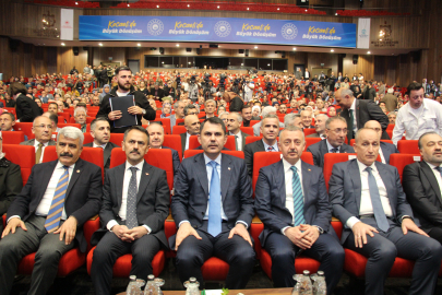 Bakan Kurum: Milletimiz emanet olarak verdiği oyla şımaranları, millete parmak sallayanları görmektedir