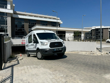 Eski TBMM Başkanvekili Fehmi Işıklar'ın eşinin cenazesi, Adli Tıp Kurumu'ndan alındı