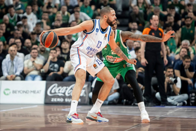 Panathinaikos - Anadolu Efes: 76-79