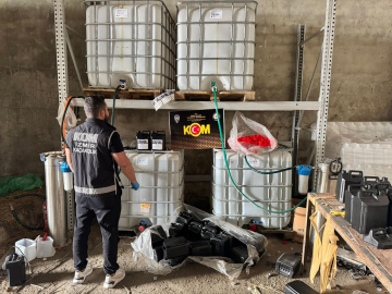 İzmir'de sahte alkol operasyonunda 7 gözaltı