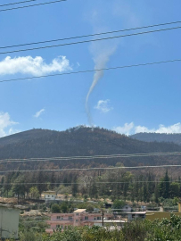 Hatay'da geçen ay yanan ormanda hortum çıktı; o anlar kamerada