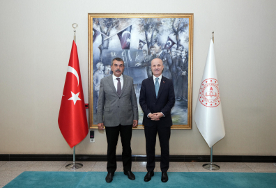 Bakan Tekin, YÖK Başkanı Özvar'ı kabul etti