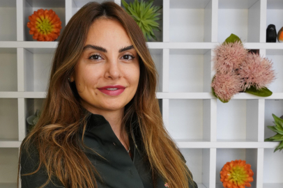 Op. Dr. Esin Özlem Atmış: “Gerçek güzellik filtrelerde değil, doğallıkta gizli”