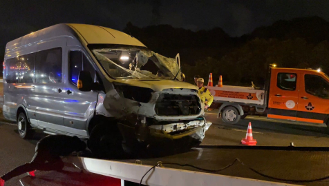 İstanbul - Beykoz'da servis minibüsü devrildi: 3 yaralı