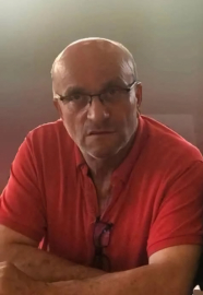 Ağabeyini döverek öldürdü