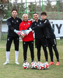 Altay'da 3 kaleci görev yaptı