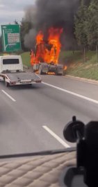 İstanbul - Tuzla'da seyir halindeki dorsesiz TIR alev alev yandı