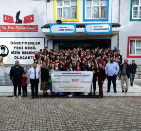 Eşref Rüya oyuncularından Öğretmenler Günü’nde anlamlı jest