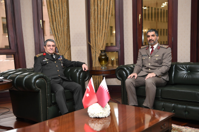 Genelkurmay Başkanı Bayraktaroğlu, Katar Kara Kuvvetleri Komutanı'nı kabul etti