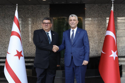 Bakan Bolat, KKTC Maliye Bakanı Berova ile bir araya geldi