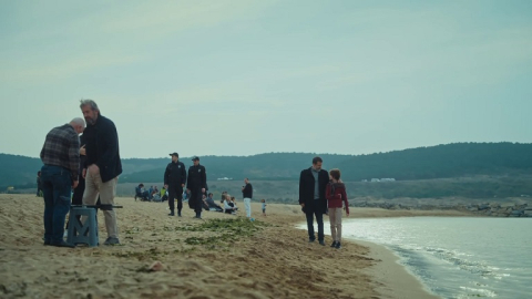 Arka Sokaklar’da duygu yüklü sahil buluşması