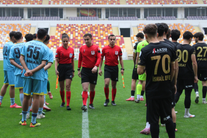 Yeni Malatyspor - Isparta 32 Spor Kulübü karşılaşması kadro yetersizliği nedeniyle ertelendi