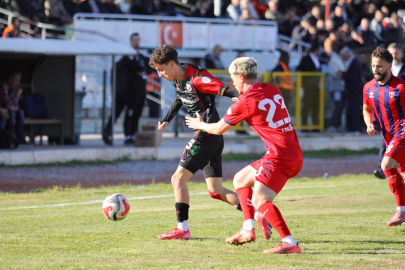 Karşıyaka ile Fenerbahçe anlaşamadı, Adem Yeşilyurt takımında kaldı