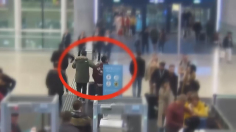 İstanbul - Şişli cinayetinin şüphelilerinin İstanbul Havalimanı’ında yakalandığı anların görüntüleri ortaya çıktı