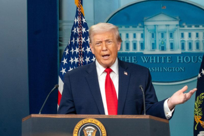 Trump: Suriye ile muazzam bir sorunu çözdük
