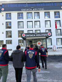 Kasten öldürme suçundan hüküm giyen 2 firari, yakalandı