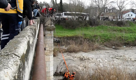 Dere yatağında erkek cesedi bulundu