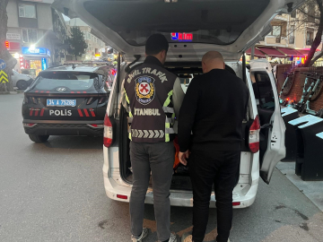 İstanbul - Bakırköy’deki trafikte yol verme tartışmasında sürücüye 2 bin 492 lira ceza