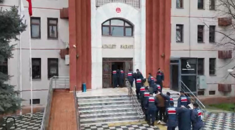 15 ilde 15 ayrı organize suç örgütüne yönelik operasyonda 80 tutuklama