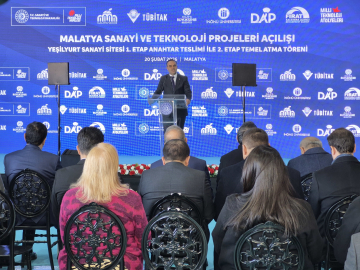 Bakan Kacır: Petrol ve doğal gazla sınır ötesi ortaklıkları derinleştiriyoruz (2)