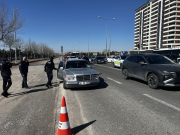 Kayseri'de otomobilin çarptığı çocuk ağır yaralandı