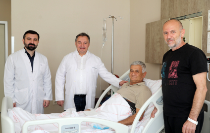 'Kumlucalı Jason' donörü olduğu ağabeyini böbrek yetmezliğinden kurtardı