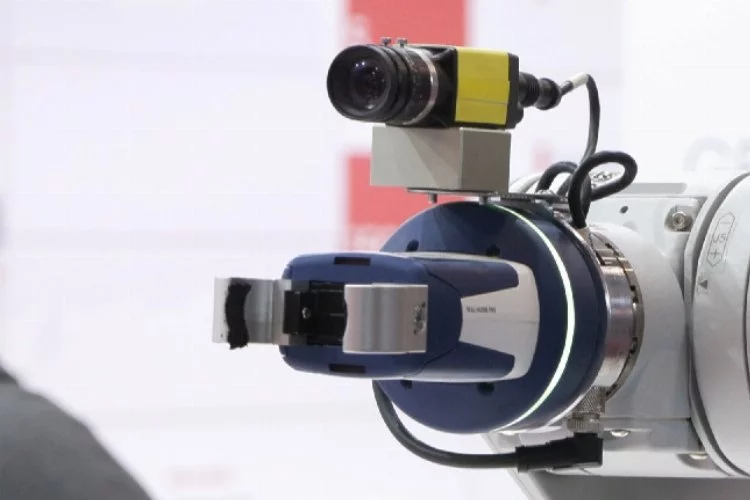 Endüstrinin geleceği robotlar görücüye çıktı