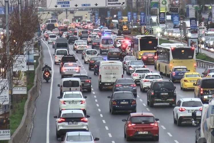 İstanbul'da trafik yoğunluğu-1