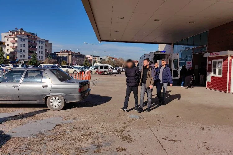 İstanbul'dan Bursa'ya otomobille uyuşturucu sevkine 2 gözaltı